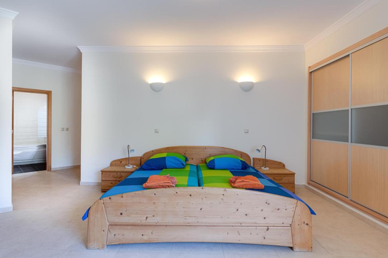 Arco-Iris Apartment Lagos Bagian luar foto