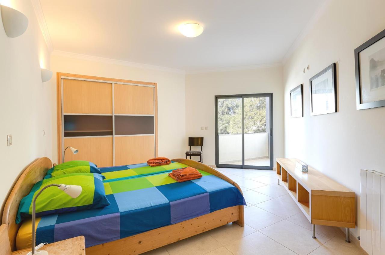 Arco-Iris Apartment Lagos Bagian luar foto
