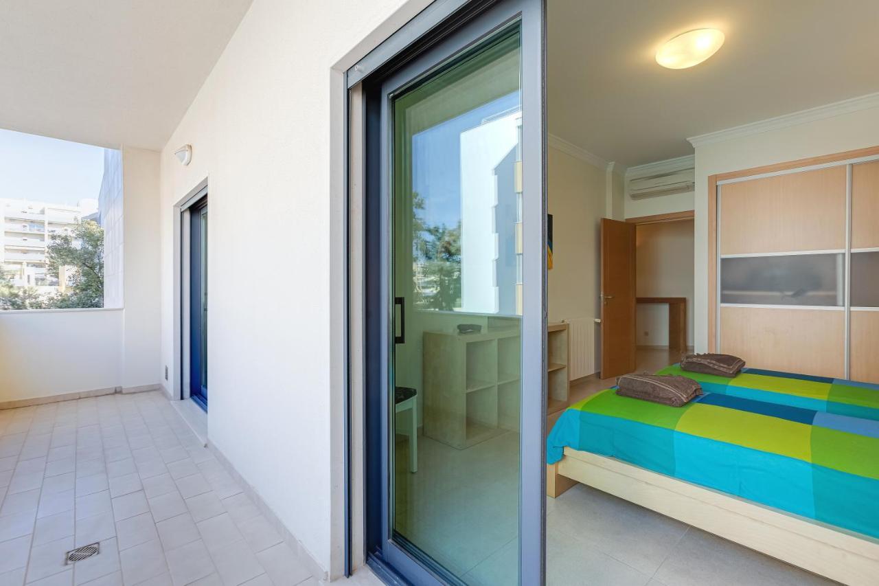 Arco-Iris Apartment Lagos Bagian luar foto