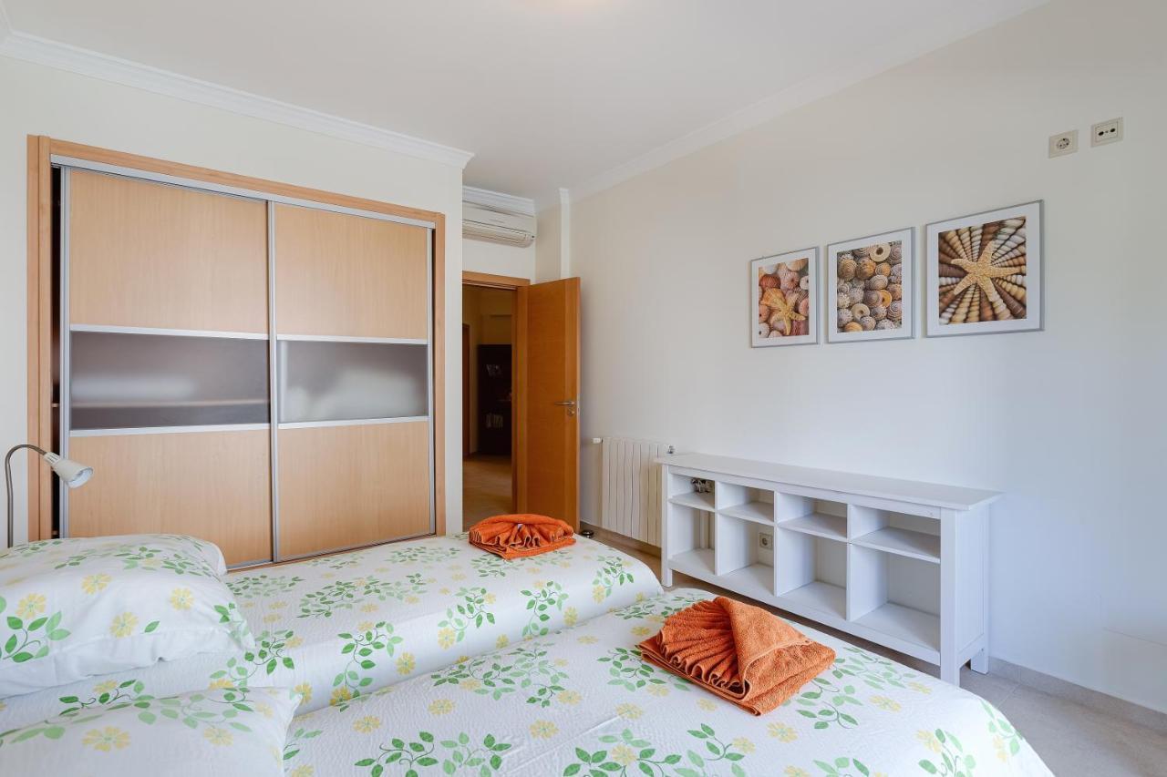 Arco-Iris Apartment Lagos Bagian luar foto
