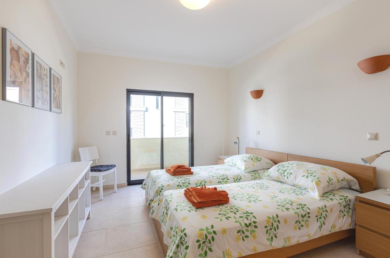 Arco-Iris Apartment Lagos Bagian luar foto